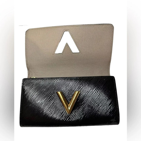 Authentic Louis Vuitton Twist Purse Epi Black Portefeuille Wallet With Box Chain - Picture 6 of 17